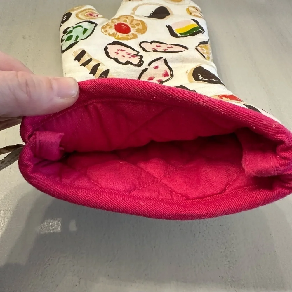 Kate Spade New York Eat Cake For Breakfast Fun Colorful Cotton Oven Mitt OS GUC